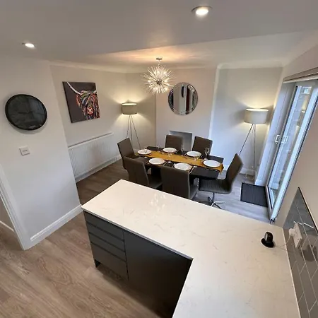 City Centre Home In Canterbury With Free Parking Exterior photo