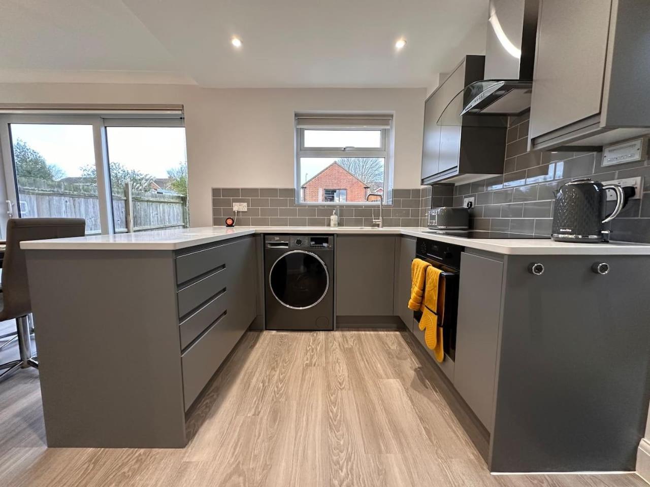 Holiday home Centre In With Free Parking