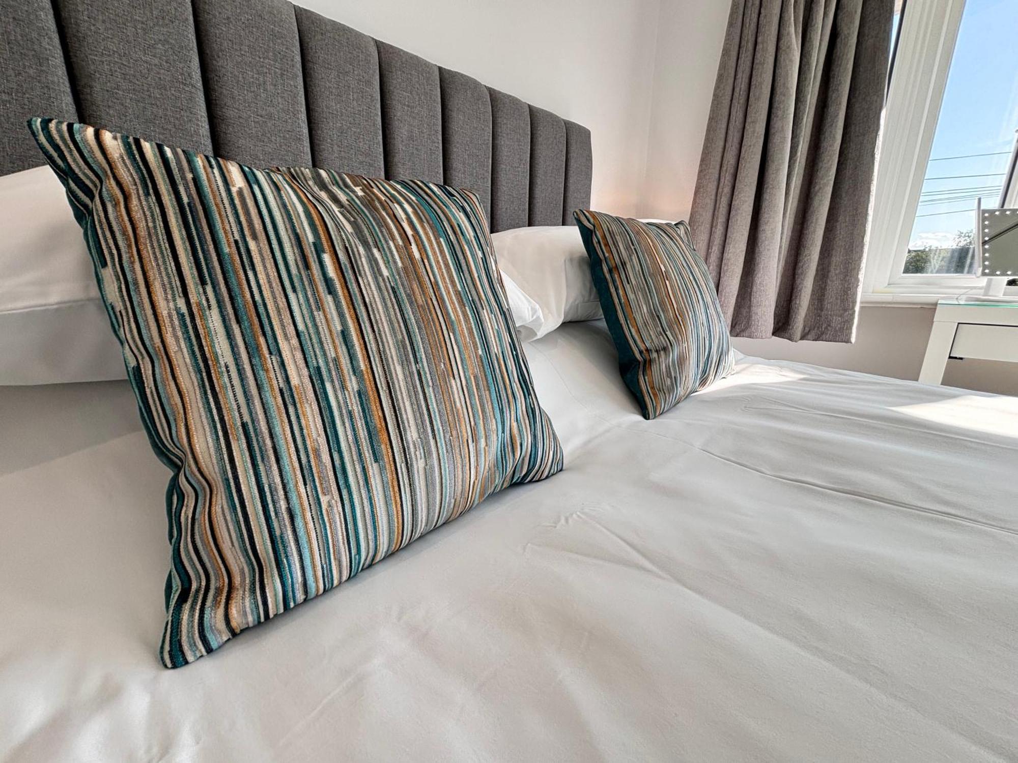 Holiday home Centre In With Free Parking Canterbury